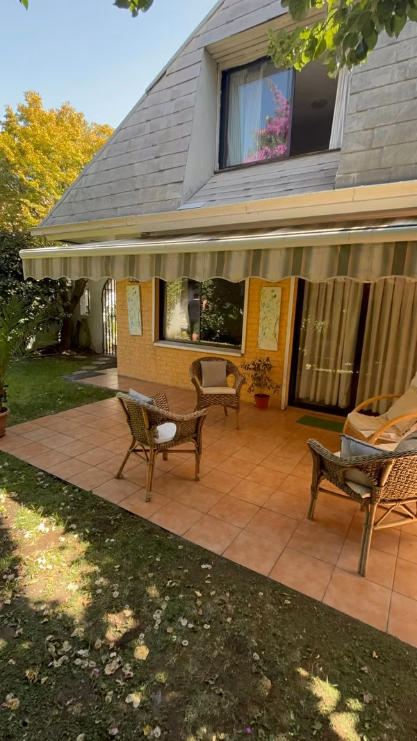 CASA UBICADO EN BARRIO RESIDENCIAL