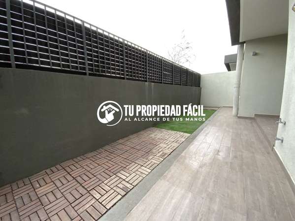 DPTO CON EXCLUSIVO PATIO PRIVADO.