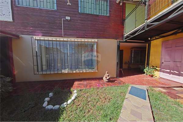 Precio rebajado casa y departamento independiente