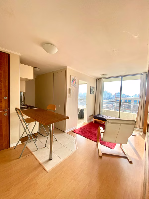 Departamento en venta con excelente conectividad en el centro de Viña del Mar.