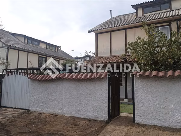 Casa en arriendo de 4 dorm. en La Florida