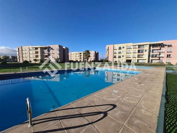 Departamento en venta de 2 dorm y 2 baños. en La Serena