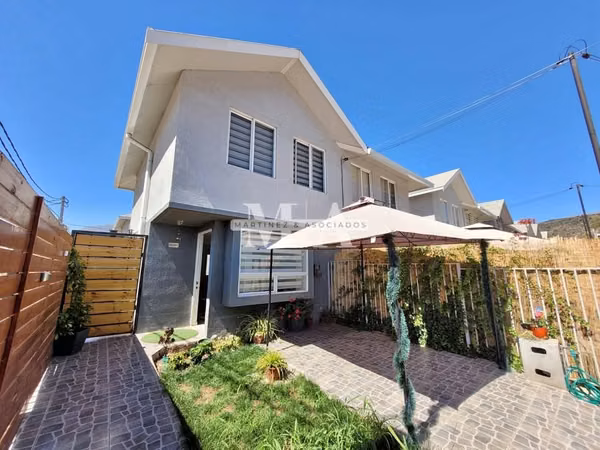  ¡VENTA EN PUENTE ALTO! CASA ESQUINA EN CONDOMINIO | 3D | 1B | 6 AMBIENTES 