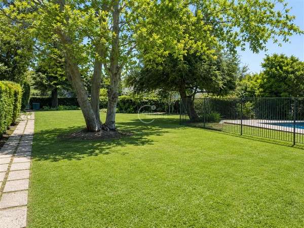 Departamento en venta de 5 dorm. en Las Condes