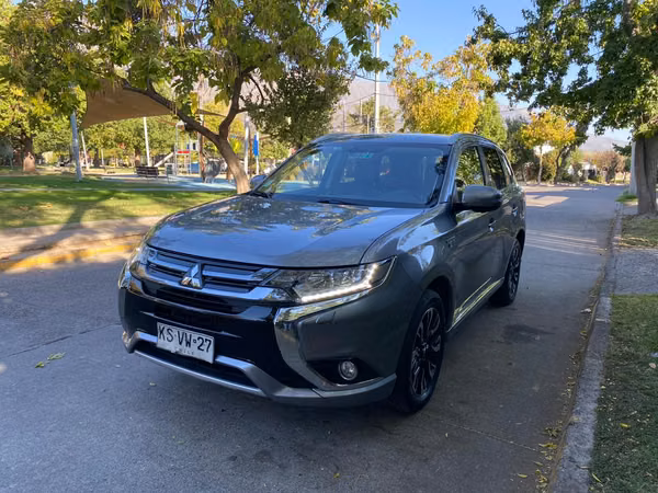 Mitsubishi Outlander Hibrida 2019