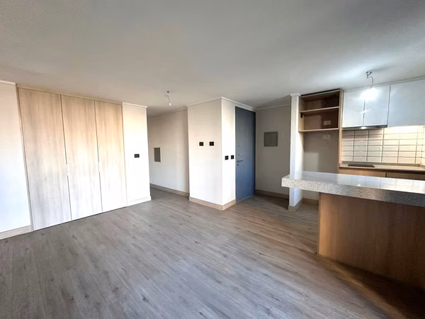 Arriendo Estudio en Metro Monseñor Eyzaguirre