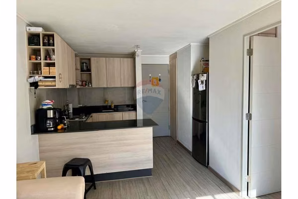 Departamento a pasos del metro