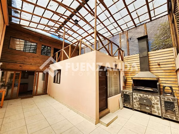 Venta casa Estación Central 4D 3B 117 mt2