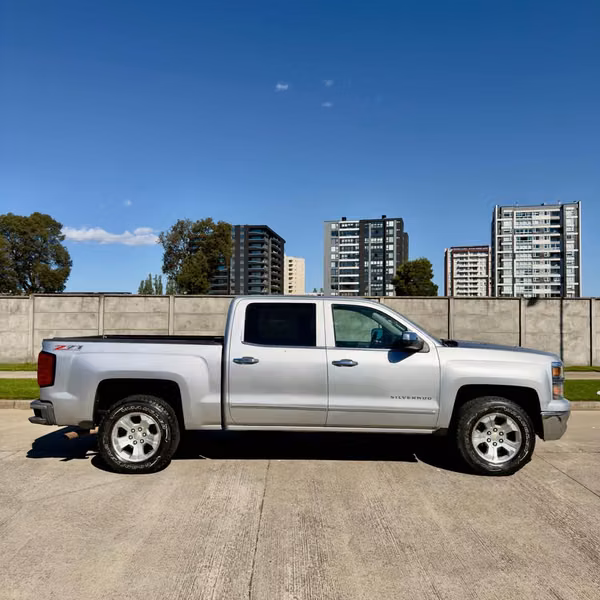 Chevrolet Silverado LTZ 2015 AT 4x4