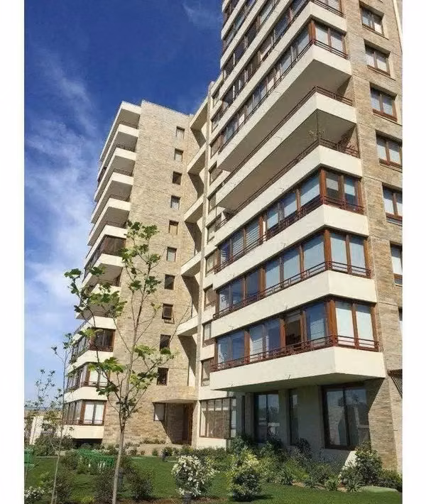 DEPARTAMENTO Edificio Los Alerces, Los Portones de Pichimapu.
