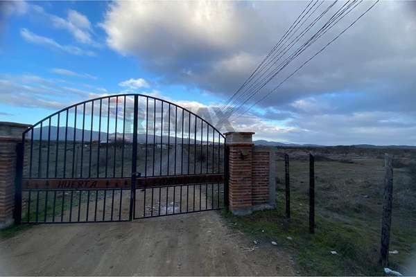 "escondite perfecto en huerta del maule"