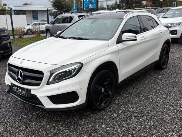 MERCEDES BENZ Gla 200 220 CDI 2016