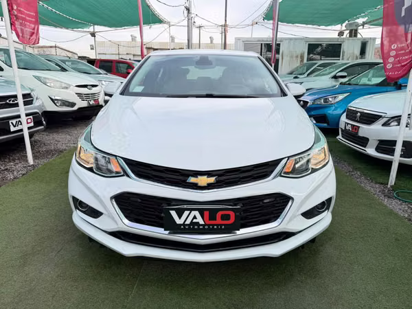 CHEVROLET CRUZE AUTOMATICO 2018