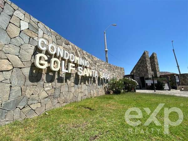 Parcela 5.000 m Golf Santa Sara Lampa
