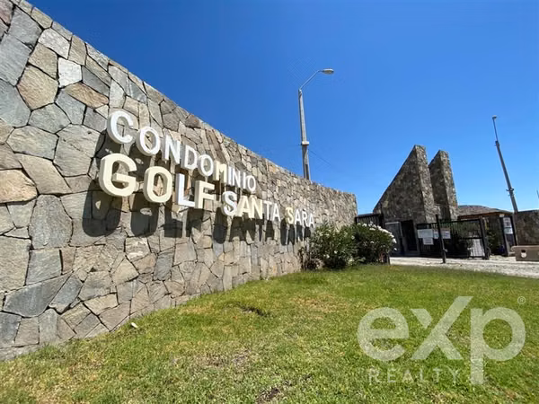 Parcela 5.000 m Golf Santa Sara Lampa