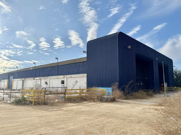 Se vende Galpón en Quillota