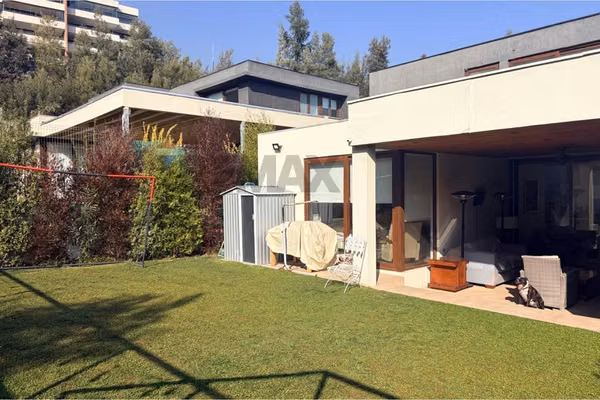 La reina alta casa en venta