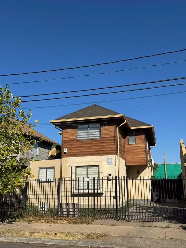 Se arrienda casa con 3 dormitorios Talca (160998)