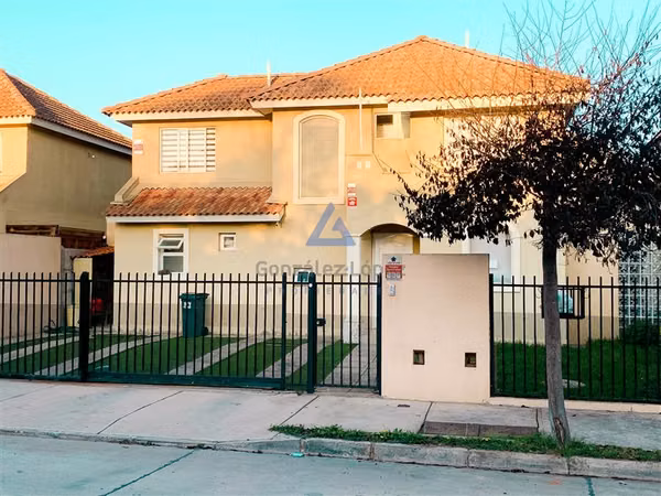 Casa 4 Dormitorios en Venta Serena Oriente 262 m