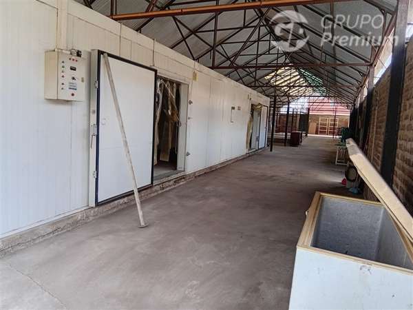 Se vende propiedad industrial planta frigorífica en La Cruz