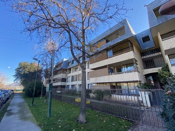 Departamento en venta de 4 dorm. en Lo Barnechea