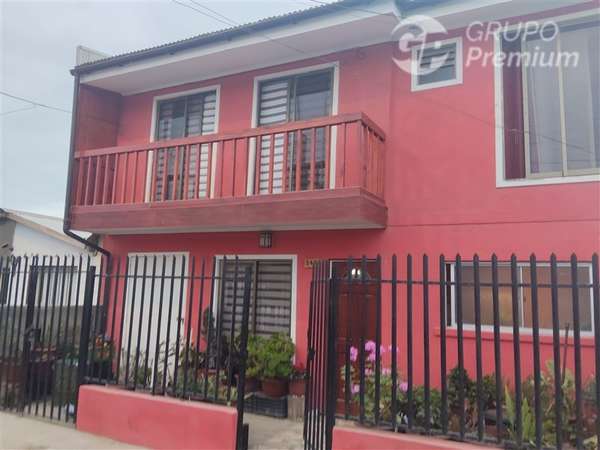 Casa en venta de 5 dorm. en Coquimbo