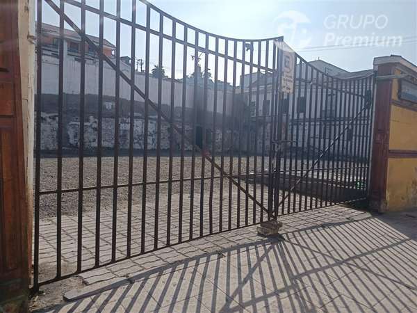 Venta de Sitio Comercial en Coquimbo 700m2 en Esquina