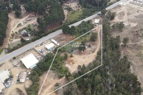 Lote comercial en el tabo