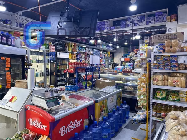 DERECHO LLAVES MINIMARKET CON VENTAS IMPRESIONANTES.SANTIAGO