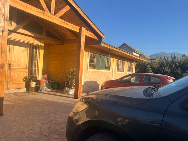 SE VENDE PARCELA DE 5000 MTS CON CASA EN TALAGANTE, SECTOR SAN NICOLÁS – AMPLIA CASA CON PISCINA