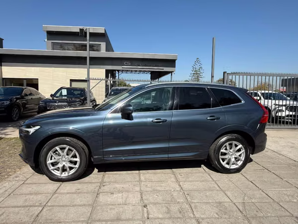 VOLVO XC60 MOMENTUM II T5 2.0 AT AWD 2021