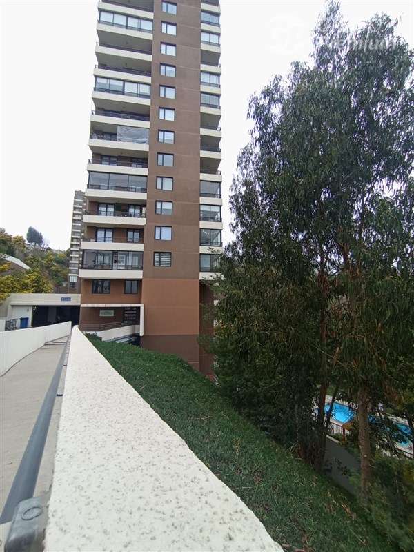 OPRTUNIDAD impecable departamento 2D2B1Est.1Bod en Viña