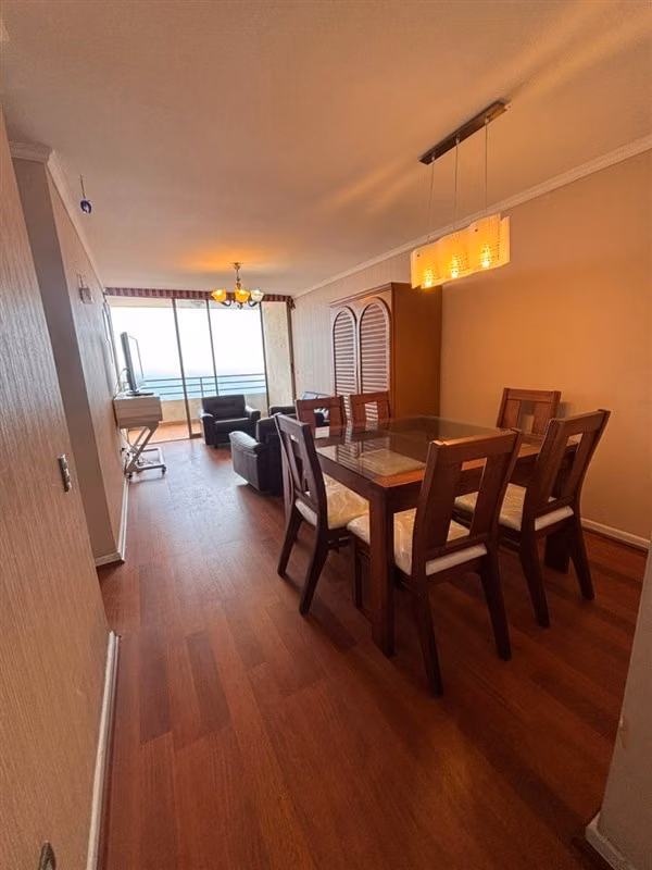 Departamento en arriendo de 3 dorm. en Iquique