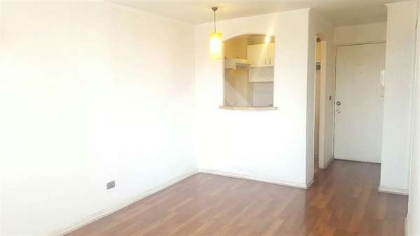 Departamento en arriendo de 1 dorm, 1 baño, San Miguel.