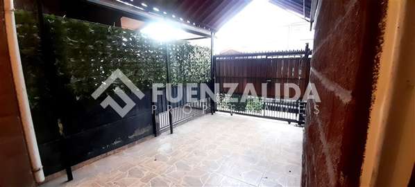 Casa 3D/2B con estacionamiento en Puente Alto