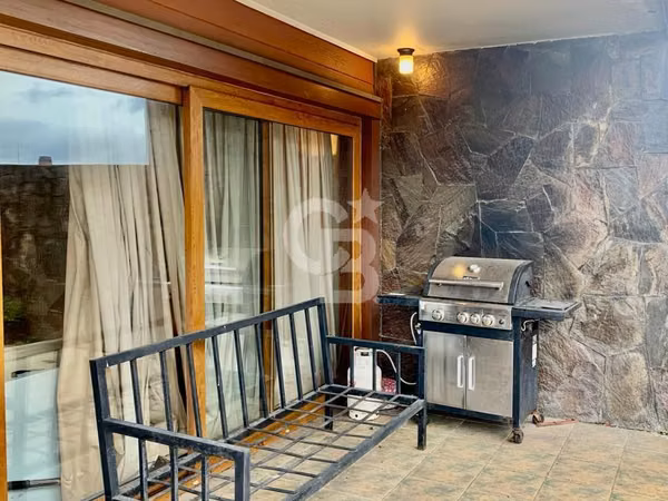 Moderno Depto 3D/2B en Centro con Terraza y Estacionamiento