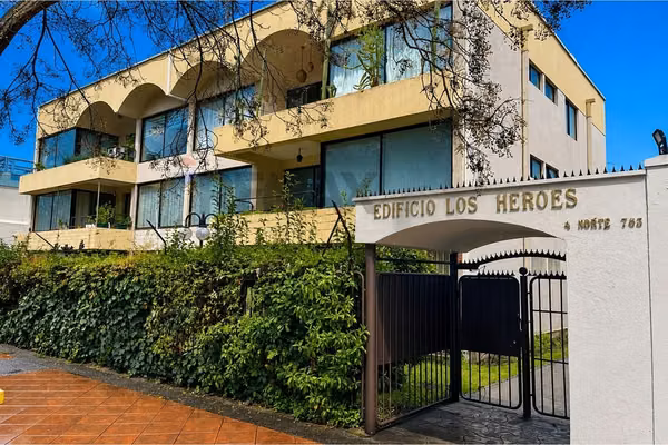 Se vende depto edificio los heroes