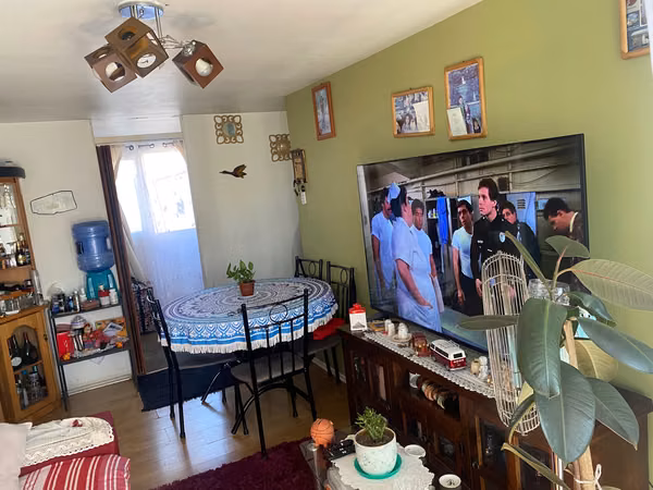 VENTA DEPARTAMENTO EN LA FLORIDA  3 DORMITORIOS 1 BAÑO