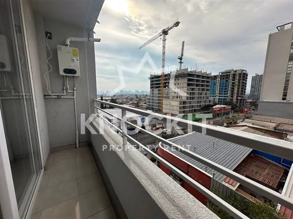 Arriendo Departamento con Balcón 1D1B Cinco 2951 Cerrillos