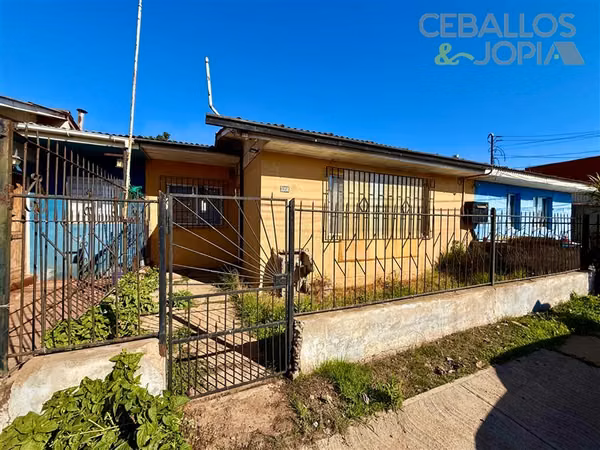 Casa en venta de 2 dorm. en Viña del Mar