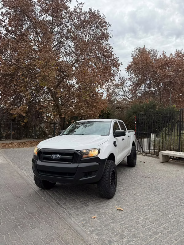 Ford Ranger 2.2 XL DIESEL 4X4 DOB. CAB. MT 4P. 2021