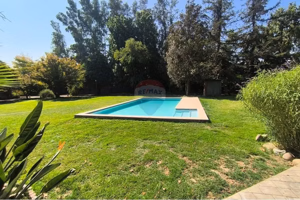 Venta de parcela con casa en cond la campiña 2