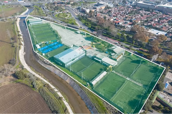 Terreno para desarrollo habitacional-comercial
