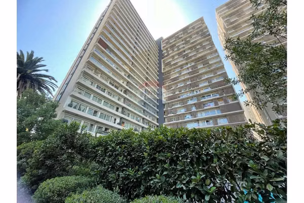 Se vende departamento estilo mariposa, av. macul