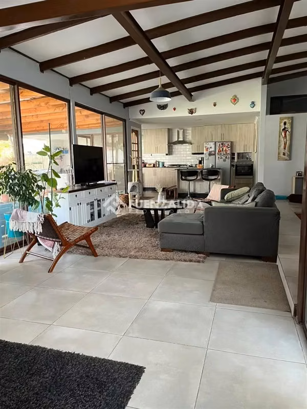 Gran Casa en venta de 1330 mts2 de terreno. en Puente Alto