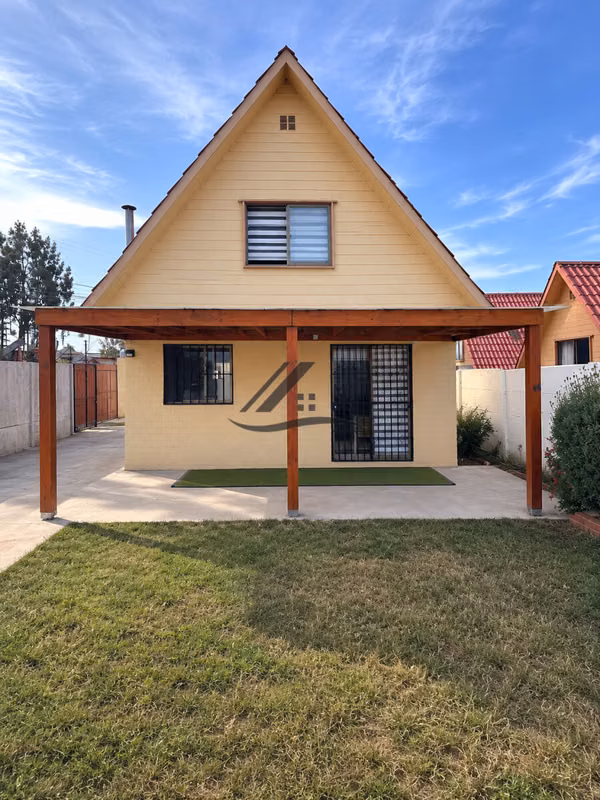  Amplia casa de 2 pisos con gran terraza y patio | Quilpué
