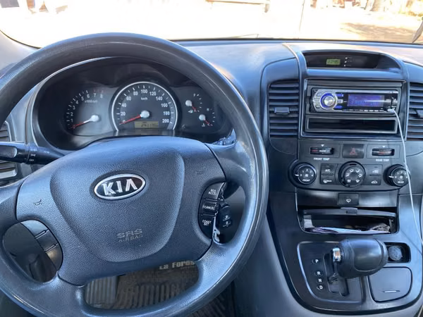 Vendo Kia Carnival