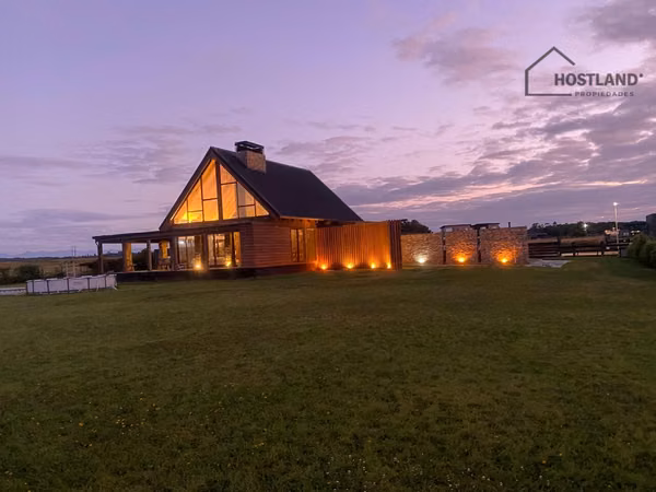 Espectacular casa en terreno en parcelación Doña Otilia