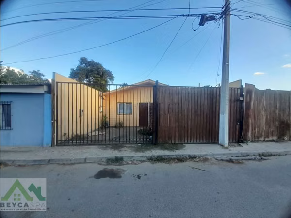 SE ARRIENDA LOFT EN PARADERO 10 DE LA CRUZ.