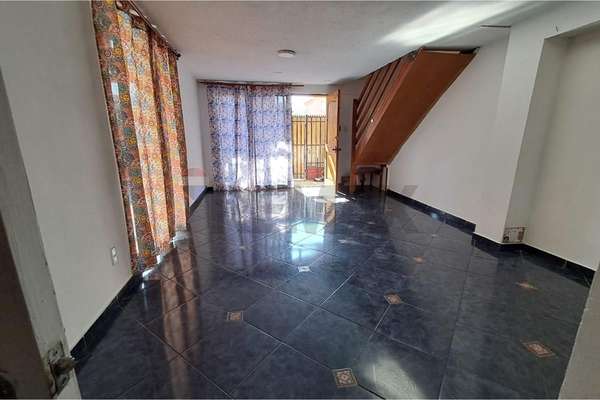 Casa en venta colina